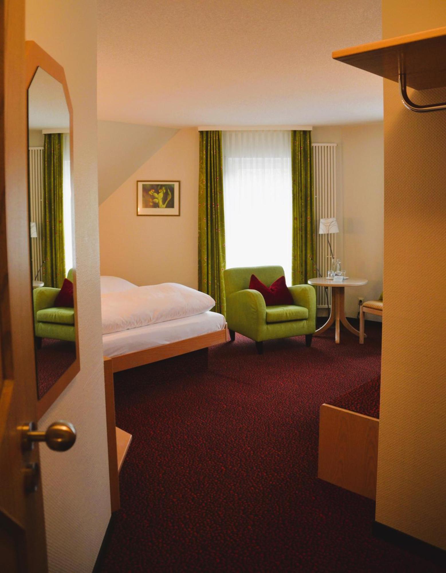 Castell Hotel & Restaurant لينسفياير المظهر الخارجي الصورة