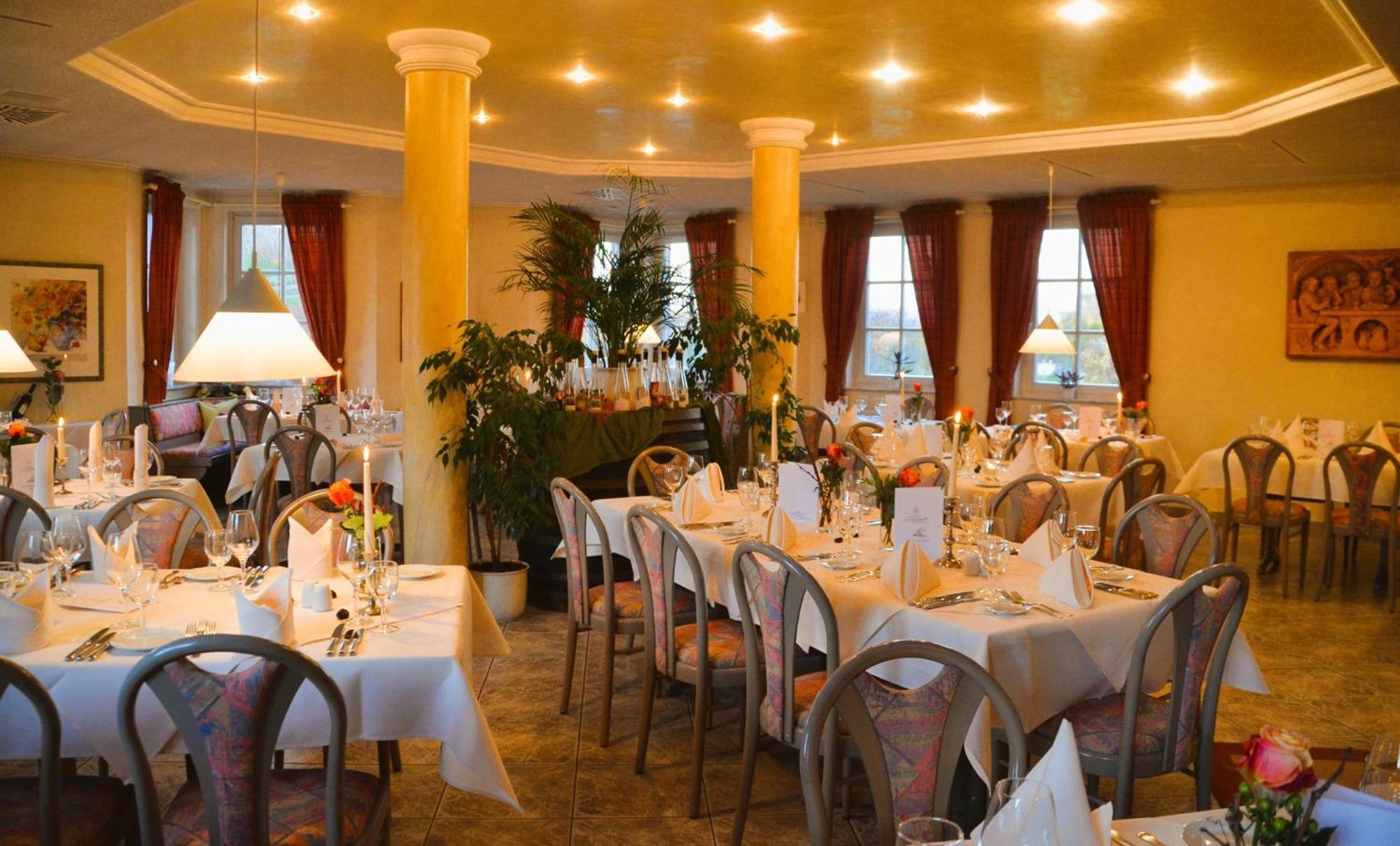 Castell Hotel & Restaurant لينسفياير المظهر الخارجي الصورة