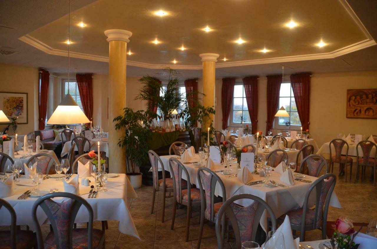 Castell Hotel & Restaurant لينسفياير المظهر الخارجي الصورة